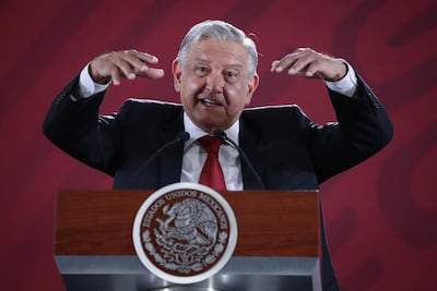 Estoy contento porque no hay paros de maestros, afirma AMLO 