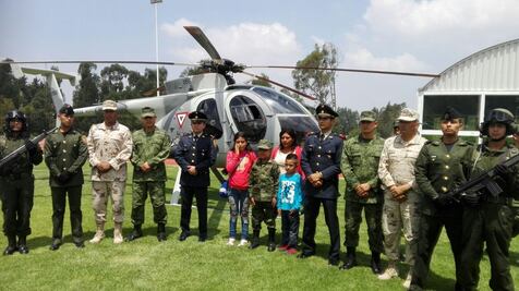 Niño con leucemia es nombrado soldado honorario en Puebla
