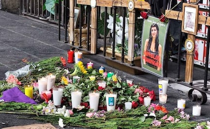 "Que estudiar no nos cueste la vida, Justicia para Claudia", exigen estudiantes y buscadoras en Morelos; tapizan Palacio de Gobierno con fotos