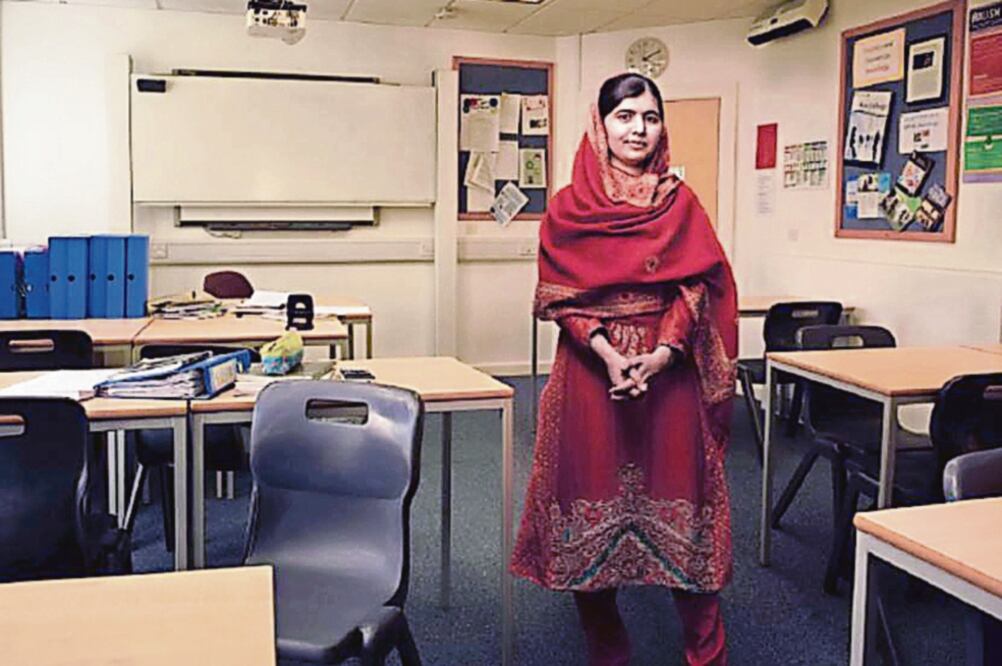 Malala Yousafzai, Birmingham, England, 2015 © Annie Leibovitz. WOMEN New Portraits