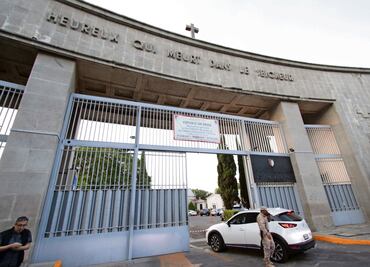 Despiden a Carlos Romero Deschamps en funeral privado