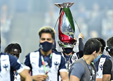 Rayados y Tigres, empatados con trece títulos