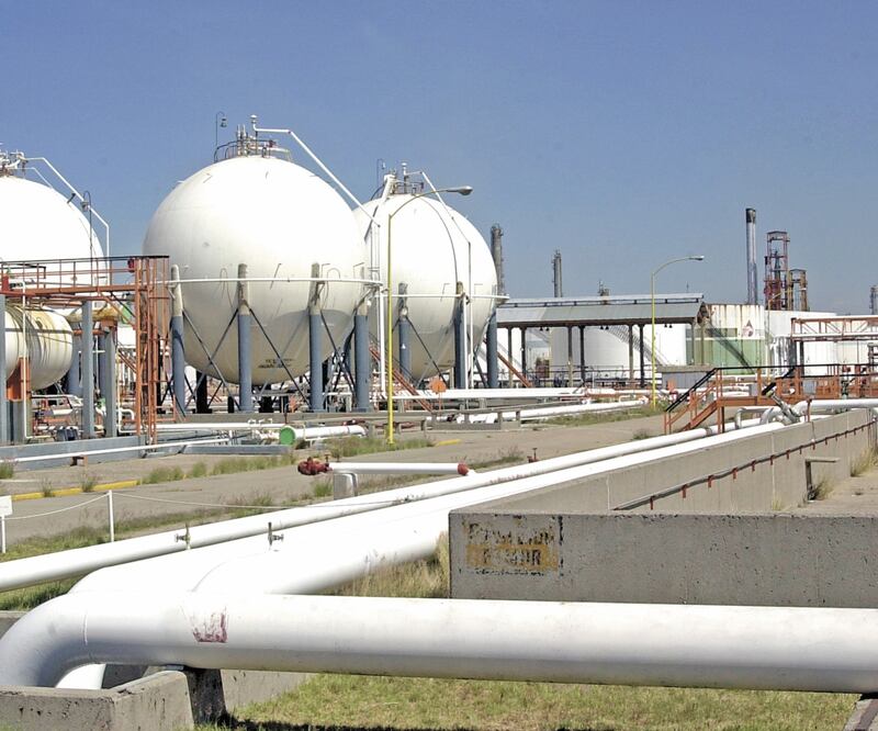 Pemex tuvo un promedio al día de 656.5 mil barriles de combustóleo entre enero y el 15 de noviembre. ARCHIVO EL UNIVERSAL