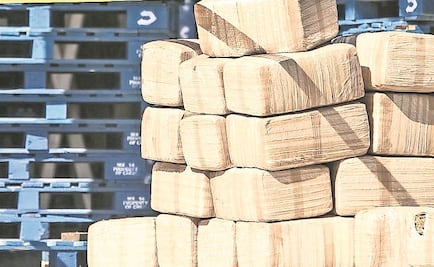 Marina decomisa 300 kilos de metanfetamina en Manzanillo