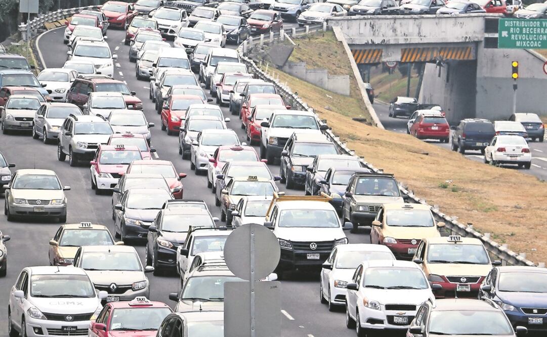 Vehículos con engomado rosa no circulan este martes