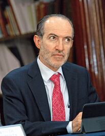 Llaman a debatir futuro de Afore
