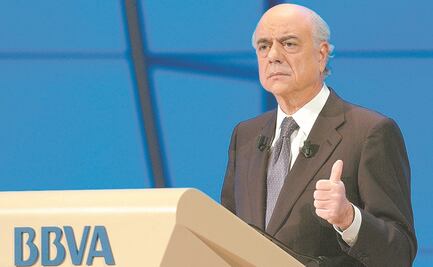 Expresidente de BBVA, imputado por supuesto espionaje