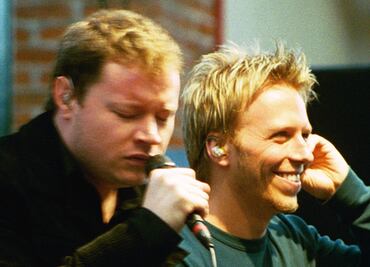 Sin Bandera está de vuelta con "Escenas", su gira del regreso y un álbum inédito