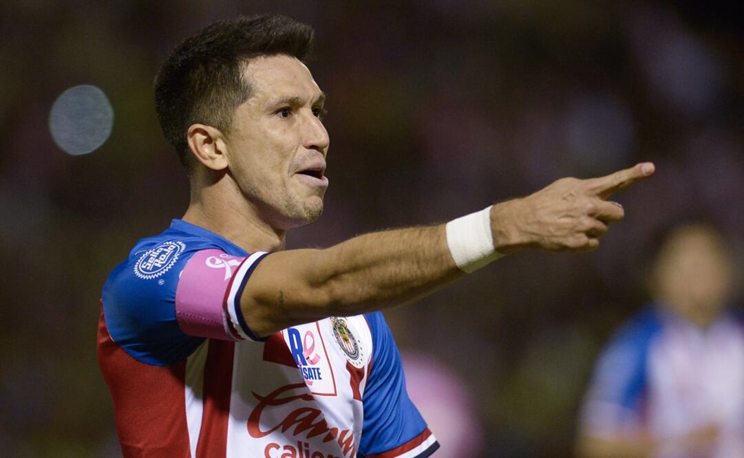 Mediocampista de Chivas. Foto: Imago 7