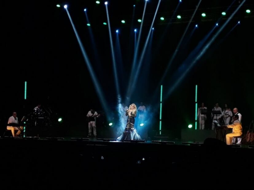 La cantante Dulce brilla en el Metropólitan