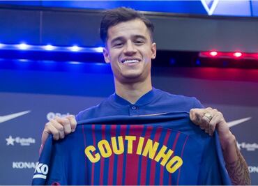 Pelé felicita a Coutinho tras fichar con el Barcelona
