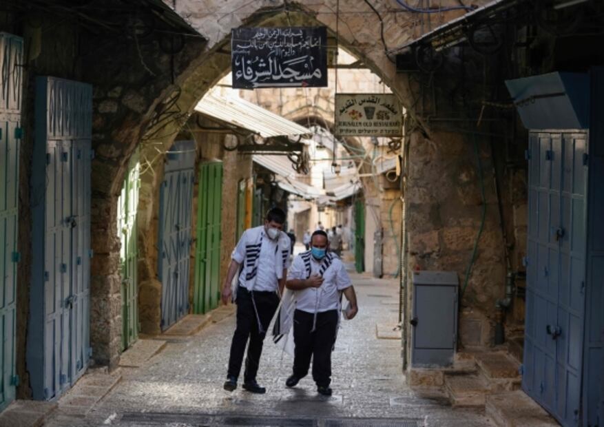 Isralíes reciben Año Nuevo judío durante segundo confinamiento por Covid