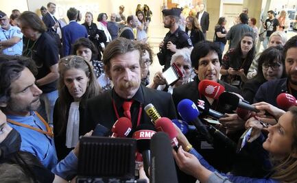 Eagles of Death Metal testifican sobre el "terror" que vivieron en el ataque al Bataclan