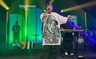 Santa Fe Klan presenta su nuevo disco, "Baile Cholo", entre el amor a su hijo y el resentimiento a su ex, Maya Nazor