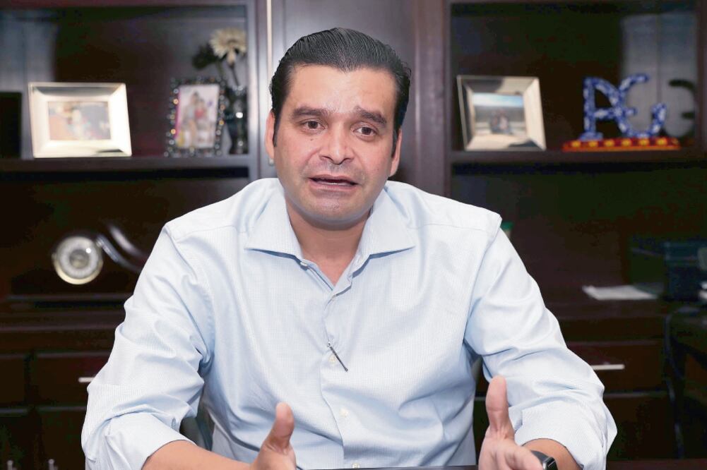 Toma el mando. Antonio Echevarría asumió la gubernatura del 19 de septiembre pasado (ARCHIVO EL UNIVERSAL)