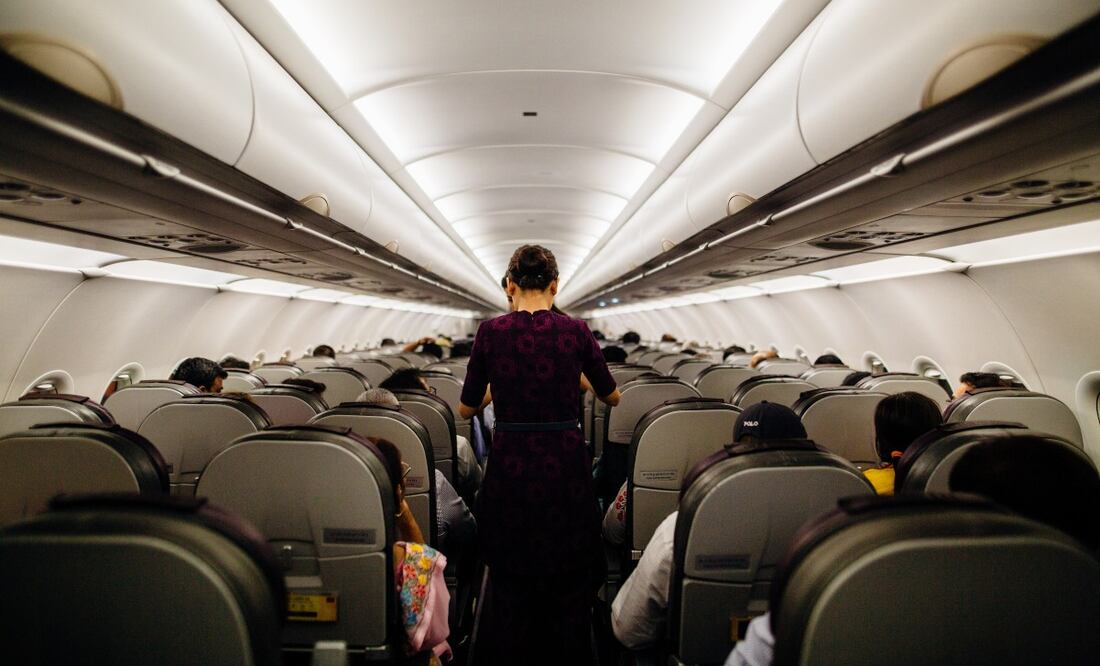 La llamada "Azafata de TikTok" también te cuenta lo que más odian de sus pasajeros. Foto: Pexels