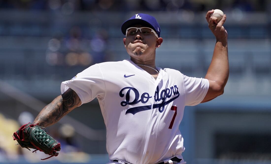 Julio Urías durante el juego de los Dodgers - FOTO: AP
