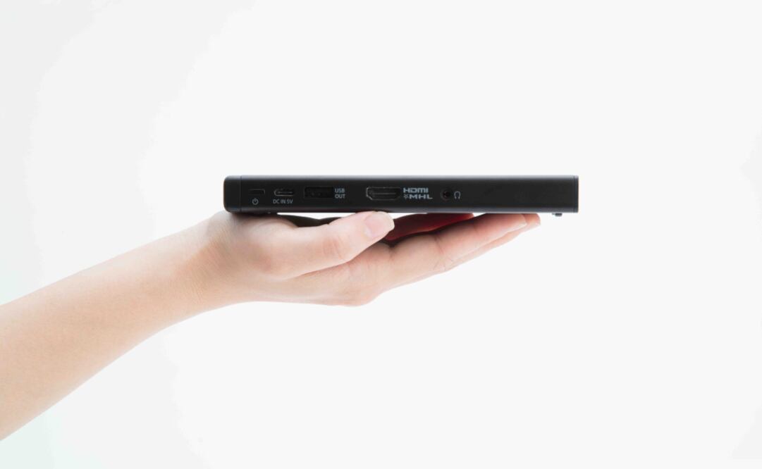 El MP-CD1 tiene un diseño simple y compacto con un peso de solo 280 gramos  hecho de aluminio de alta calidad