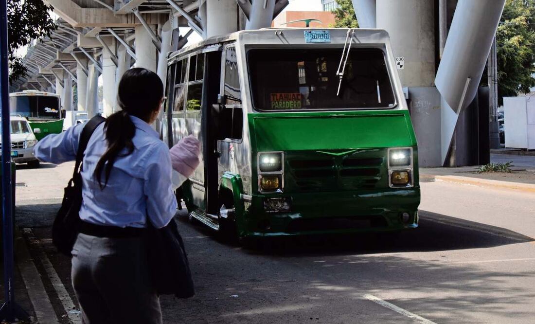 Operadores del transporte público capitalino exigen aumentar dos pesos la tarifa. Foto: Archivo / EL UNIVERSAL