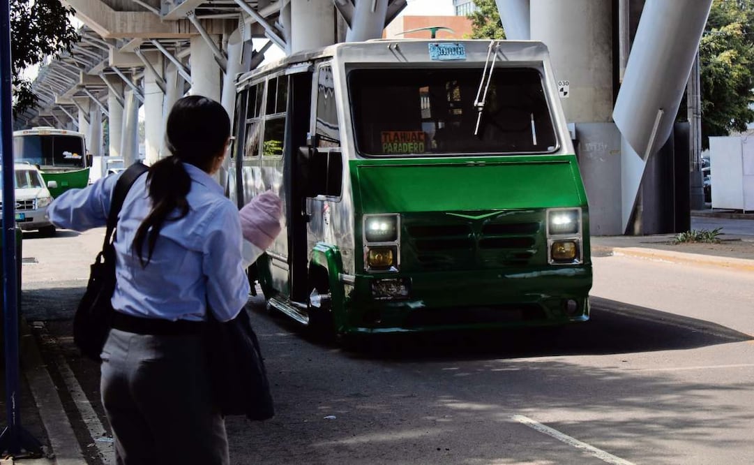 Operadores del transporte público capitalino exigen aumentar dos pesos la tarifa. Foto: Archivo / EL UNIVERSAL
