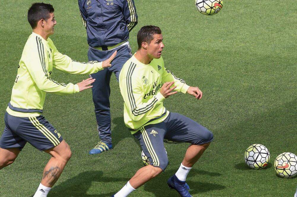 Cristiano Ronaldo jugará los dos partidos que restan en la Liga (FERNANDO VILLAR. EFE)