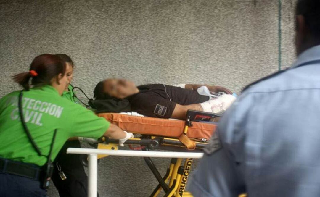 Two police officers and four civilians were killed (Photo: Raúl Tinoco /EL UNIVERSAL)