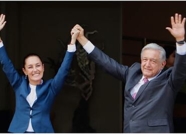 Claudia Sheinbaum y AMLO se encuentran en Palacio Nacional; inician trabajos de transición
