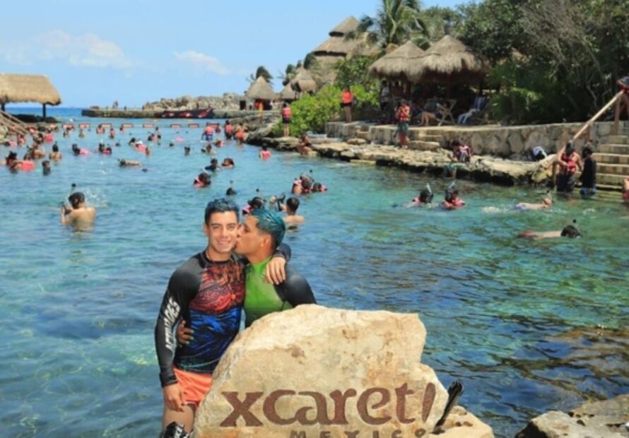 Jhonny Caz de Grupo Firme prepara boda con Jonathan Bencomo, ¿Cuándo se casan? 