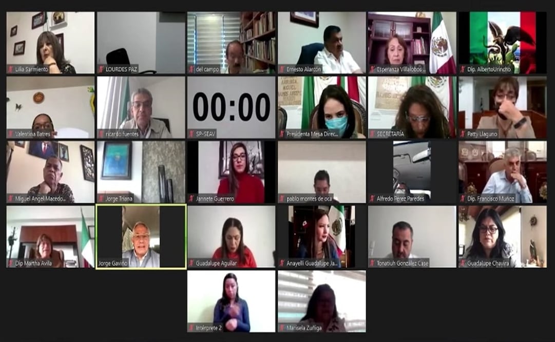 Por mayoría de legisladores de Morena, PT, PVEM y AES, la propuesta de Gaviño Ambriz fue rechazado y solo fue apoyado por sus compañeros del PRD, PAN y PRI. Foto: Especial