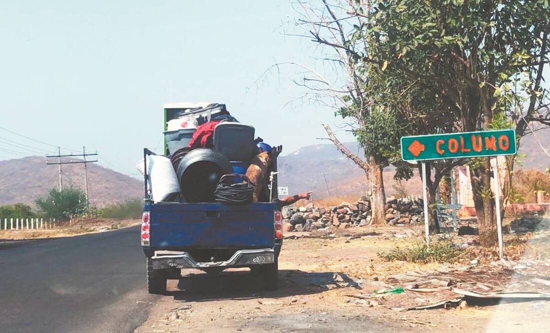 Habitantes de Aguililla afirman que el municipio ahora es un pueblo fantasma, pues cada vez más familias huyen del lugar. Fotos: Carlos Arrieta/ El Universal.