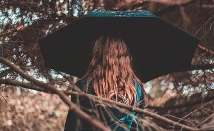 Consejos para cuidar tu piel y cabello durante la temporada de lluvias