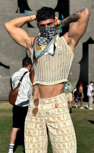 Cuando hablamos de bandanas no se trata sólo de otro nombre para el paliacate, pues los diseños y materiales pueden variar. Foto: Pinterest.