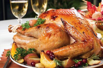 Mexicanos gastarán aguinaldo en regalos y en cena de Navidad