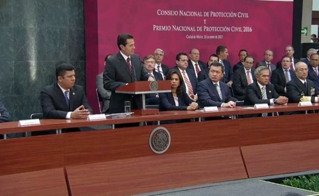 El presidente encabezó la Sesión Ordinaria del Consejo Nacional de Protección Civil. (Foto: Presidencia de la República)