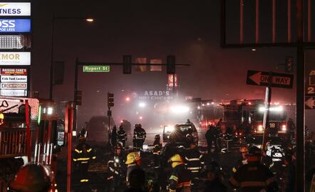 FOTOS: Así fue el accidente aéreo en Philadelphia en el que murieron 6 mexicanos