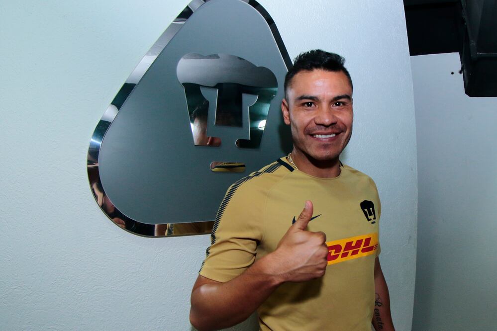 Imago7. Pablo Barrea en conferencia de prensa con Pumas