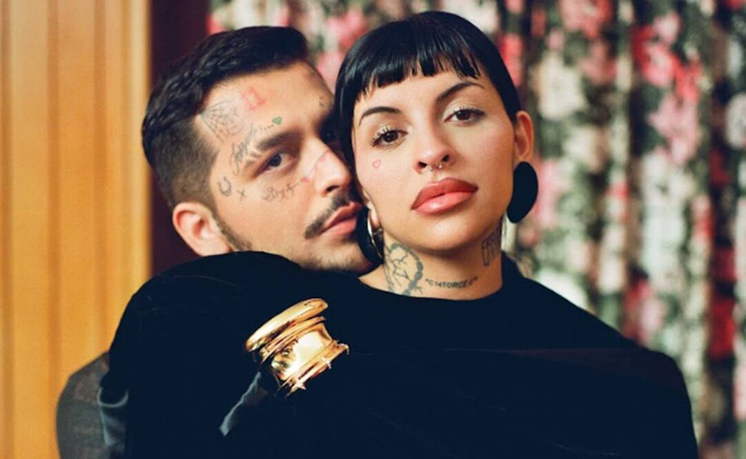 Christian Nodal y Cazzu viven sus momentos previos a debutar como padres. Foto: Vogue.