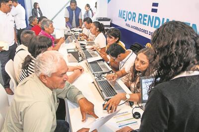 Pegan trabajadores a sus Afore con retiros por desempleo