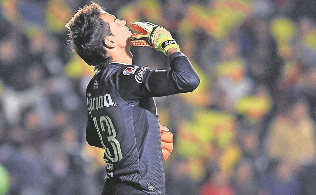 El arquero de Monarcas no ve razón para que no puedan ganar. Foto: VÍCTOR CRUZ. AFP