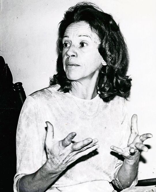 Poemas supuestamente inéditos de Elena Garro fueron publicados, aparentemente sin autorización, en el libro Cristales de tiempo (ARCHIVO EL UNIVERSAL)