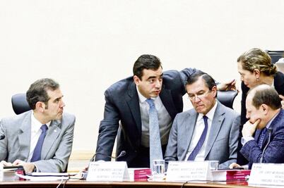 Candidatos al Congreso piden seguridad al INE 