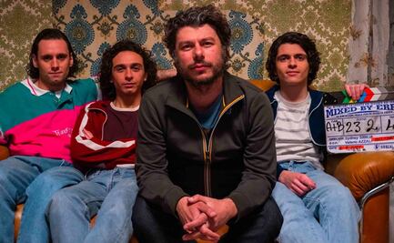 La película de Netflix que no debes dejar de ver si quieres saber cómo era un mundo de cassetes