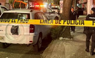 Asesinan a tres hombres en diversas alcaldías; autoridades investigan posibles ataques directos