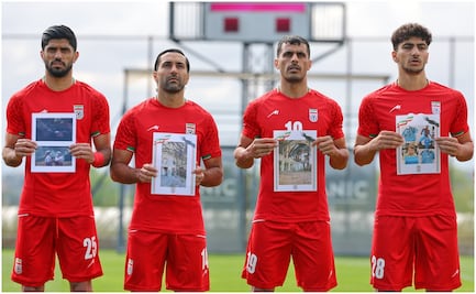 Irán posa con fotos de víctimas infantiles de la guerra previo al juego ante Costa Rica