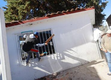 Pobladores de Acambay se manifiestan frente a Conagua