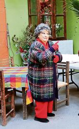 Chachita permanece en terapia intensiva por neumonía 