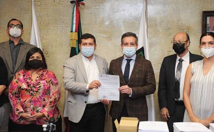 Gobierno de Sonora entrega al Congreso paquete económico 2022