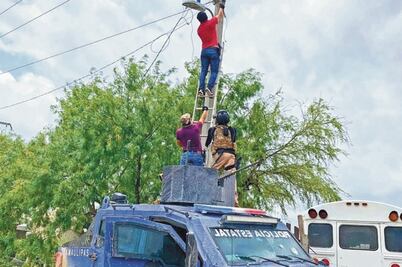 Retiran cámaras de vigilancia falsas 