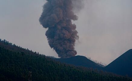 Erupción del volcán en La Palma cumple un mes, sin final a la vista