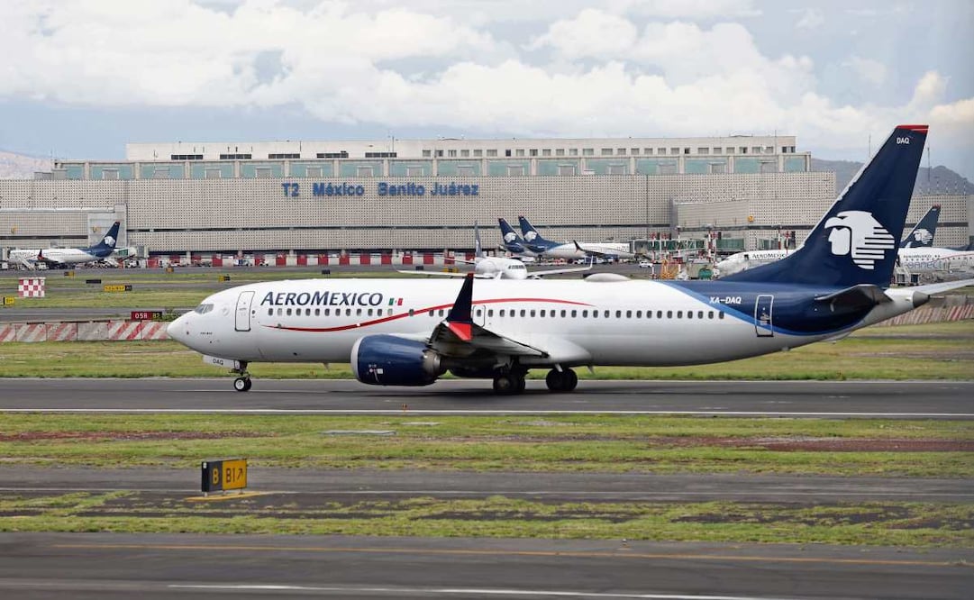 La disminución de operaciones en horarios saturados influye en la puntualidad del AICM y de Aeroméxico. Foto: Archivo / EL UNIVERSAL